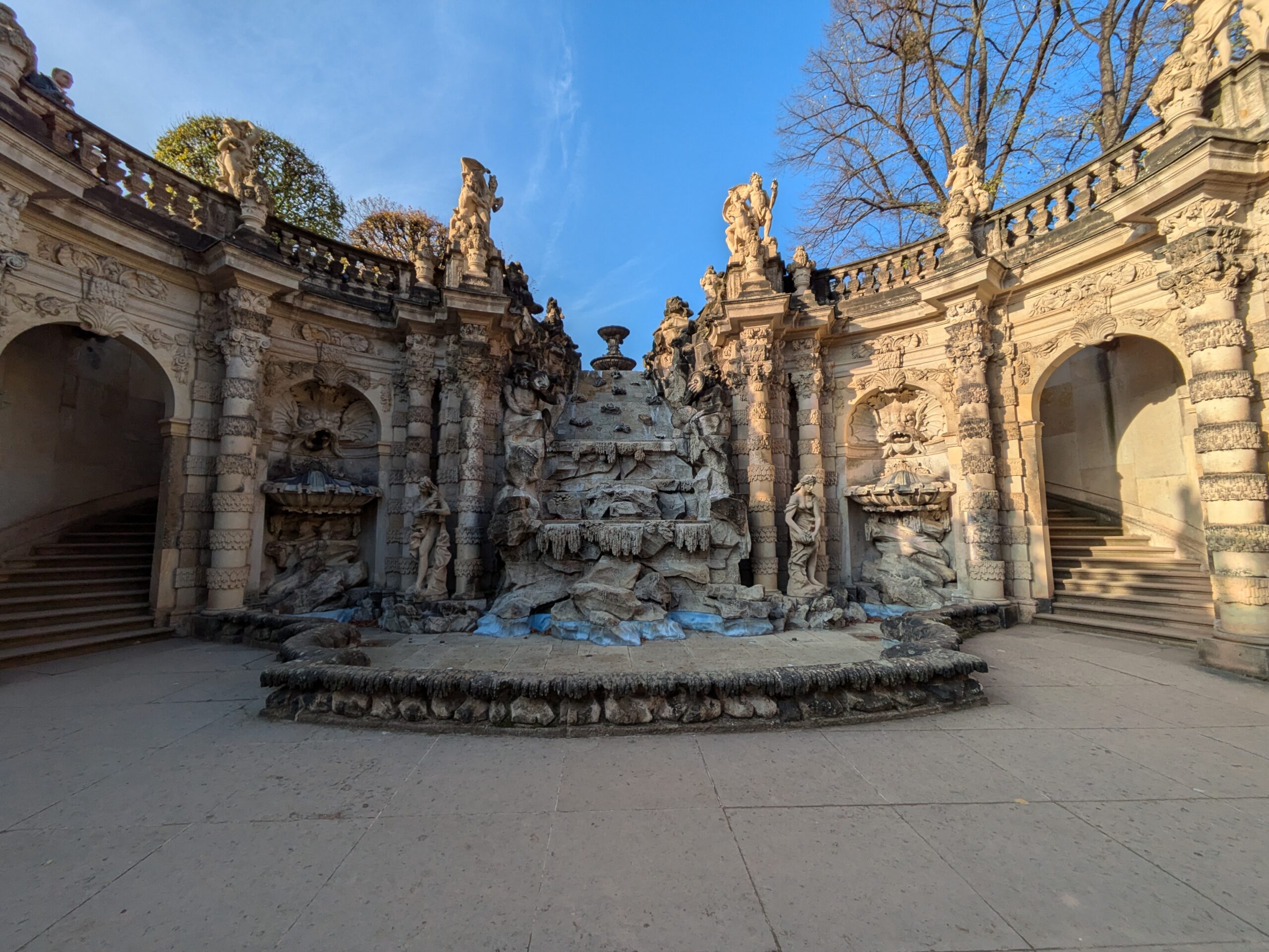 PXL_20241109_130458474