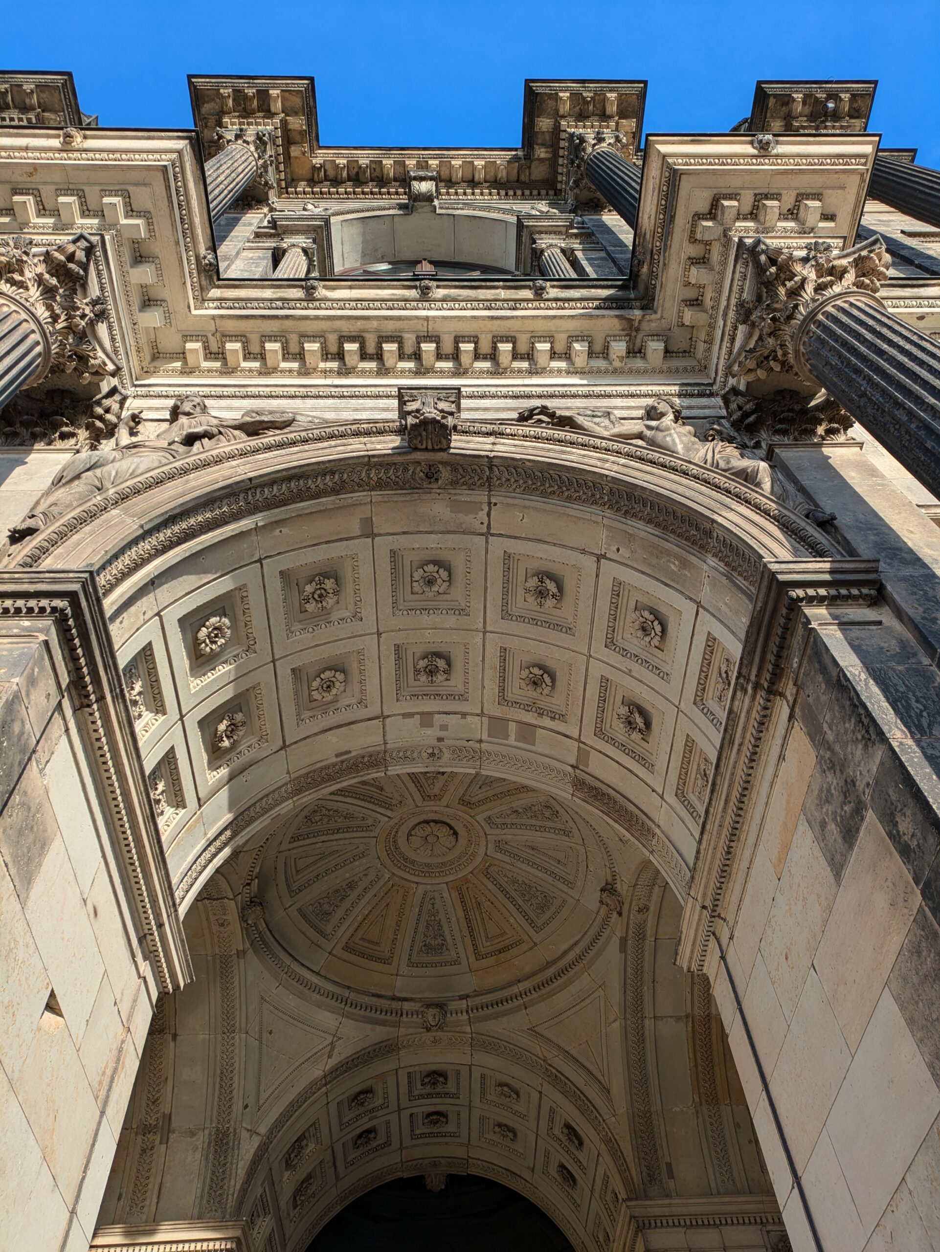 PXL_20241109_131436578